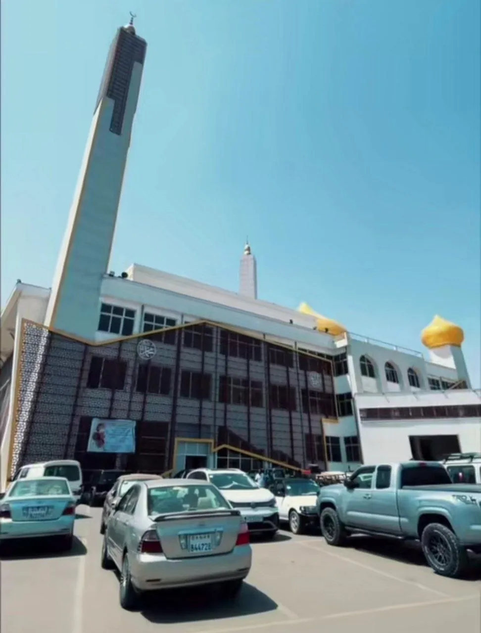 Reyan Mosque exterior in Tor Hailoch