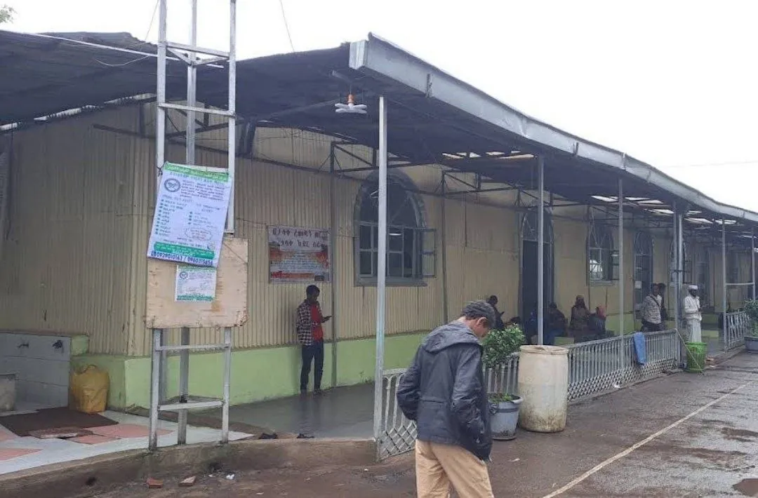 Entrance approach to Tebarek Mosque at German Gebi